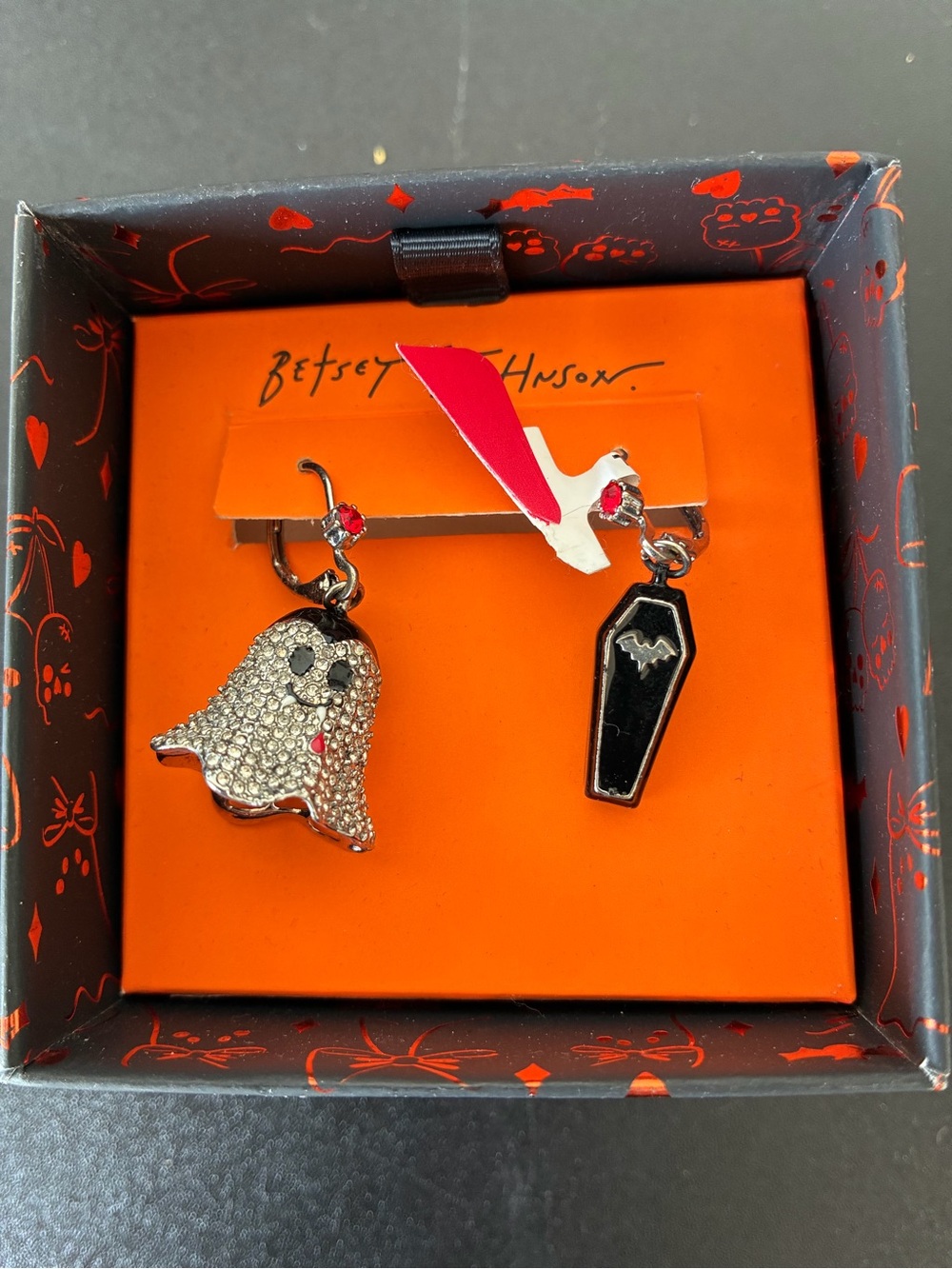 Department: Women - Accessories